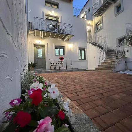 Vespista Boutique Apartment Skiathos Town Exterior photo