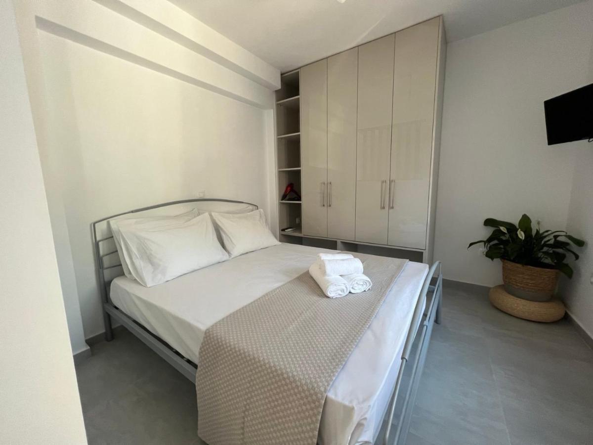 Vespista Boutique Apartment Skiathos Town