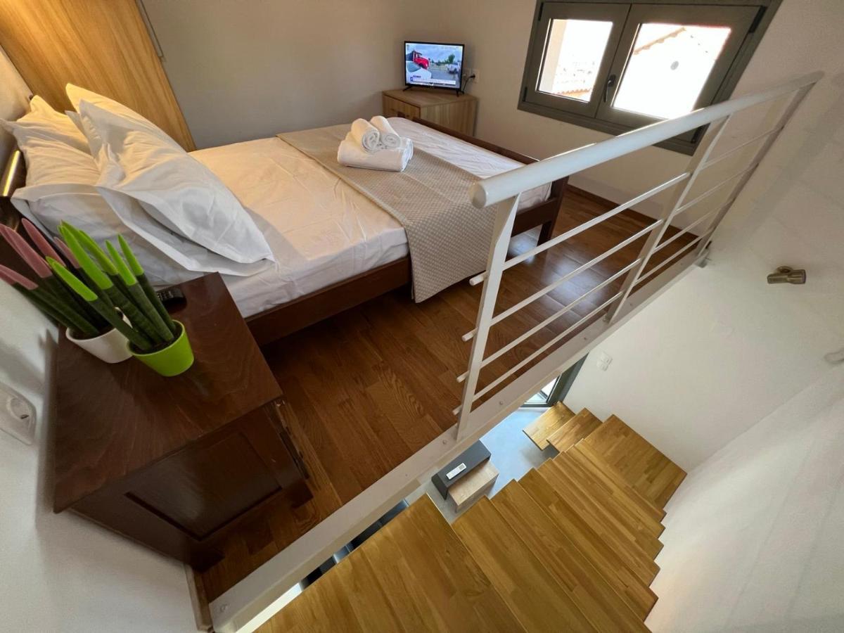 Vespista Boutique Apartment Skiathos Town